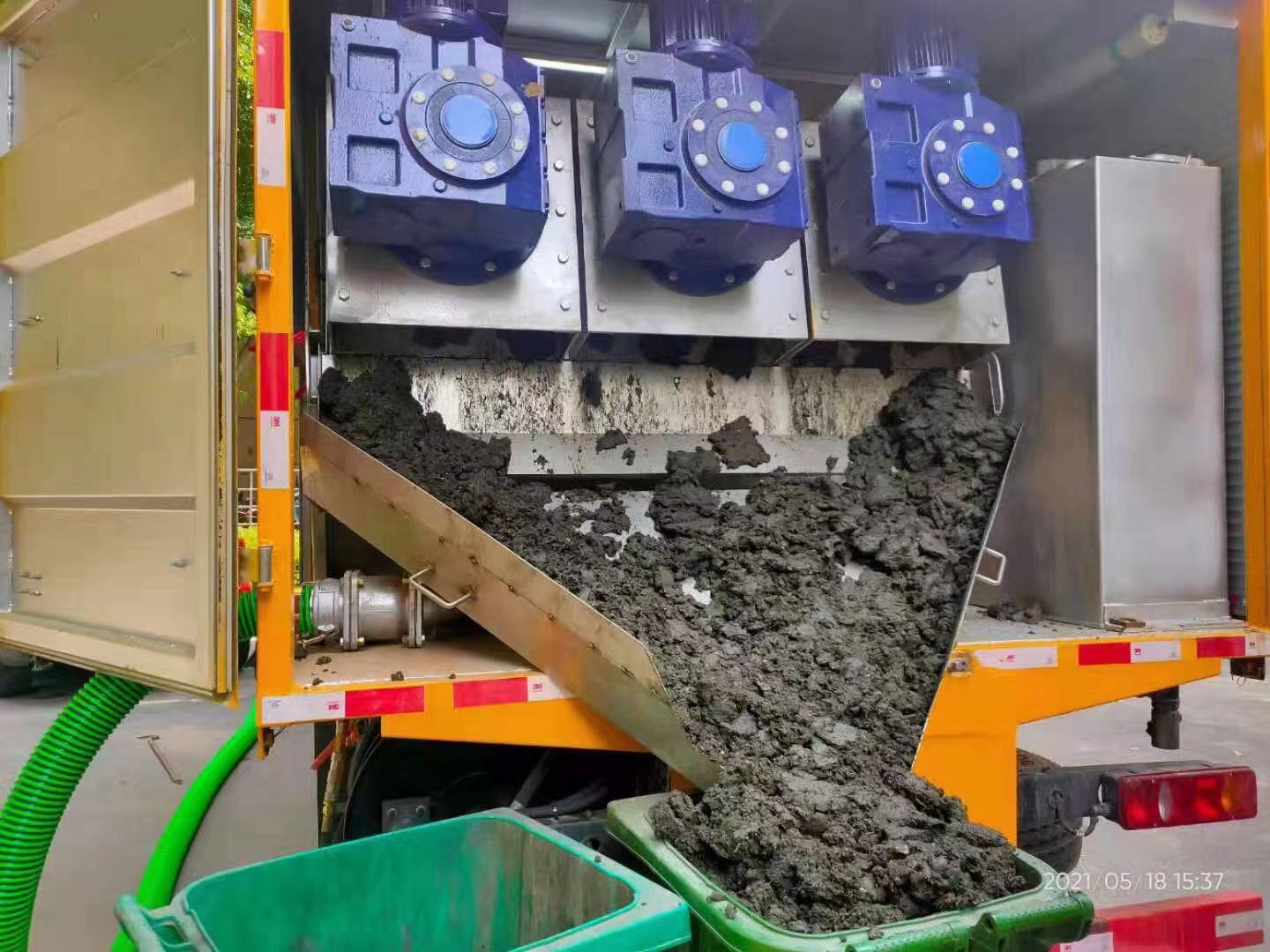 乌鲁木齐县化粪池清掏城市维护站-泥浆净化干湿分离处理